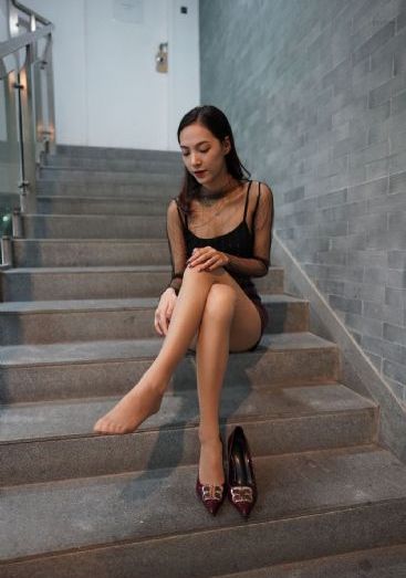 不戴奶罩的邻居hd无删减_HD电视剧在线观看