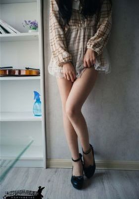 free性俄罗斯美女_在线播放高清