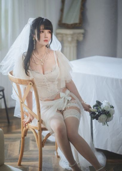 奇怪的美发沙龙中文配音_影院在线观看