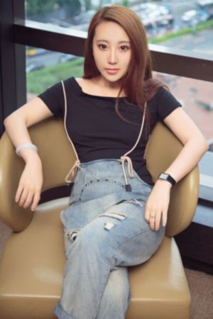 年轻的母亲电影免费看_BD英语完整版观看