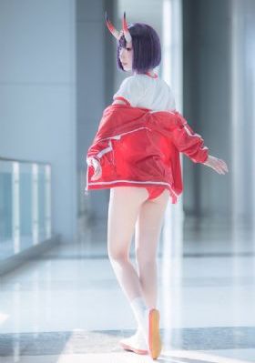 年轻秘书_高清全集免费观看