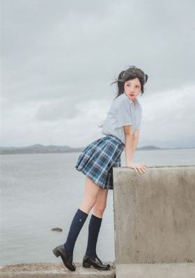 丰满的女人hd中文_BD韩语高清在线